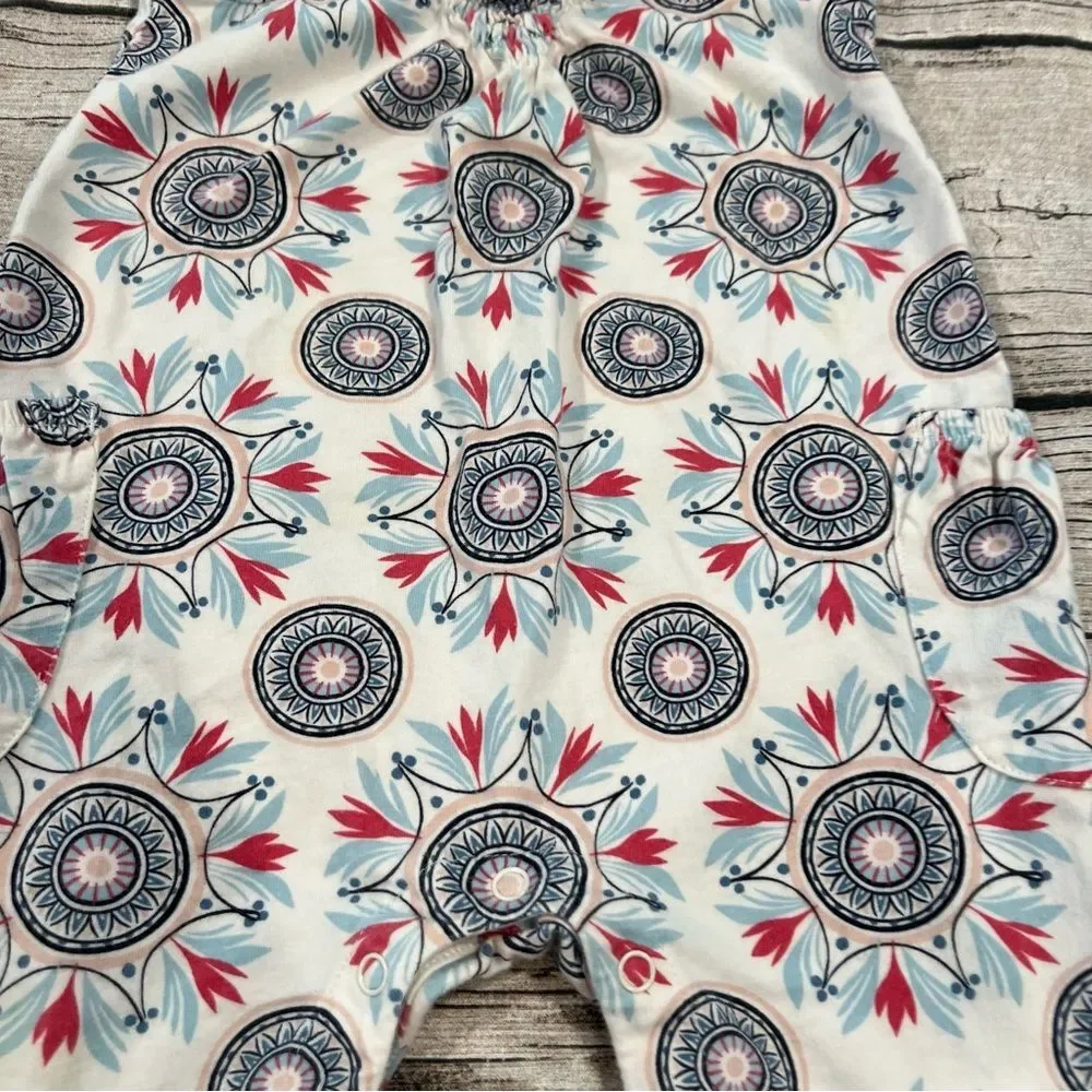 Tea Collection Graphic Print Romper; Size 3-6 months